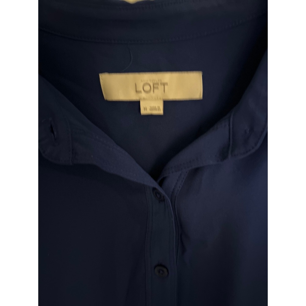 LOFT Navy Blue Long Sleeve Collared Button Front Shirt Women's‎ Size M - Picture 4 of 6